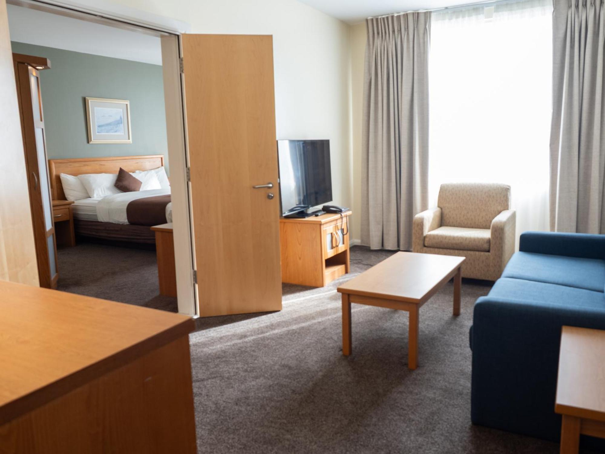 Future Inn Cardiff Bay Buitenkant foto