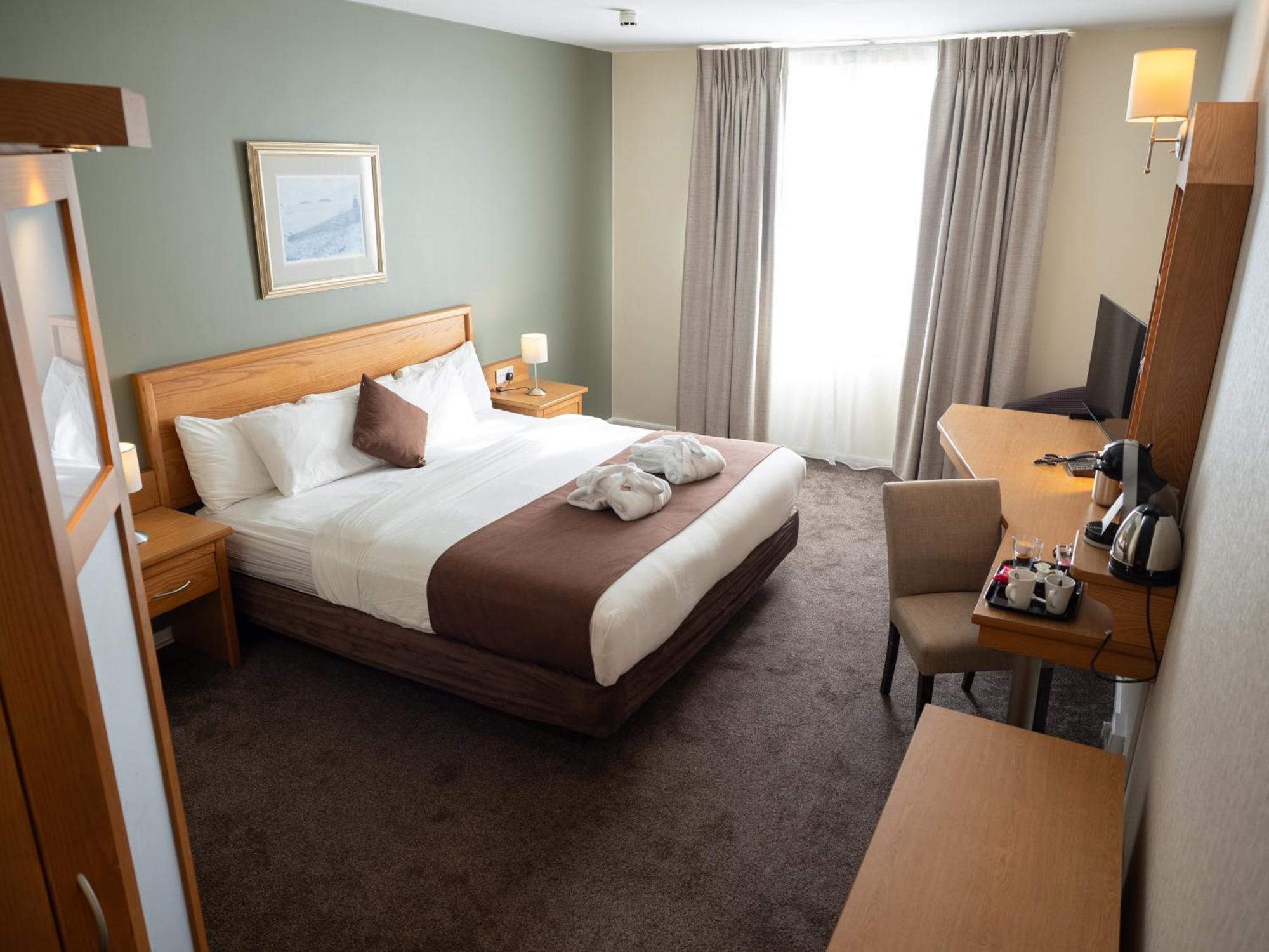 Future Inn Cardiff Bay Buitenkant foto
